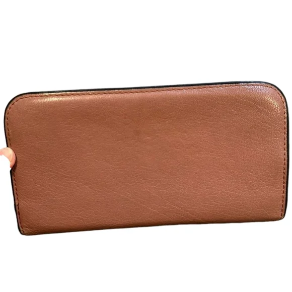 EUC Chloé Alice Pink Leather Snap Long Wallet